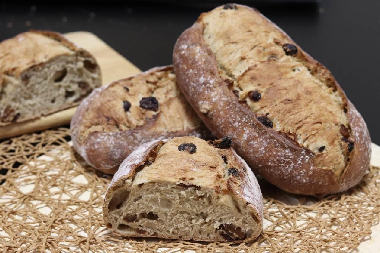 Pan de pasas 310 g./ud. Caja de 27 unidades